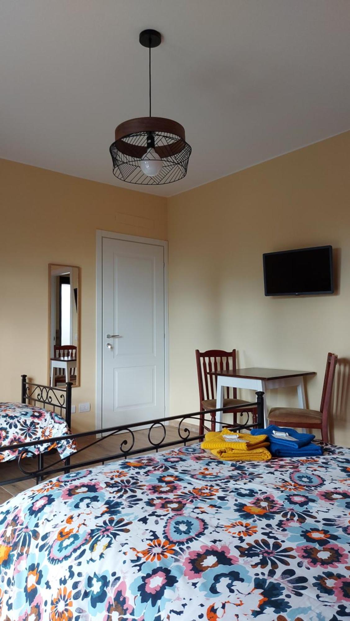 Al Vecchio Lavatoio Hotell Colle Brianza Exteriör bild